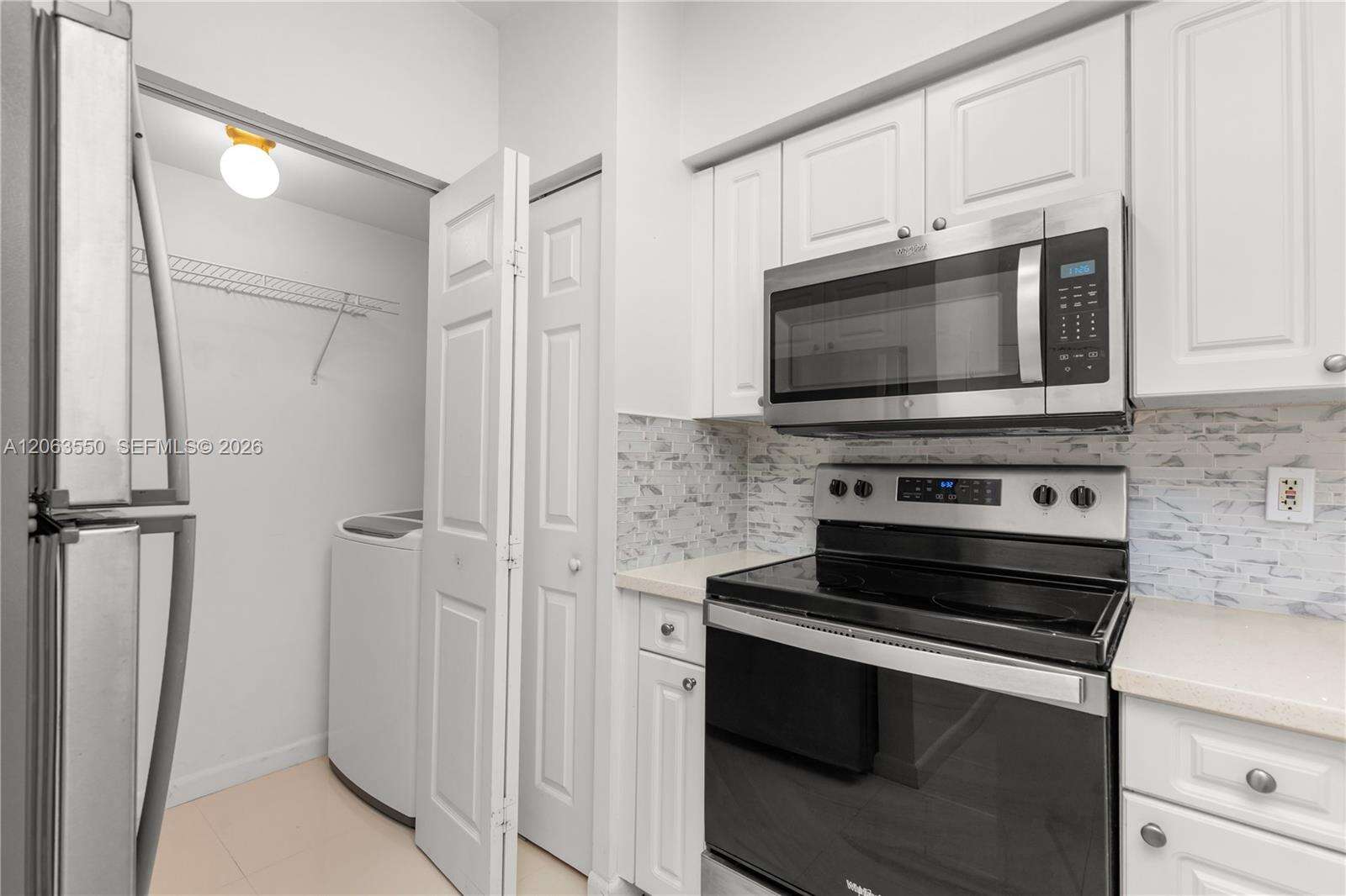 Porto Bellagio | Unit #1712 Unit #1712 | Picture 28