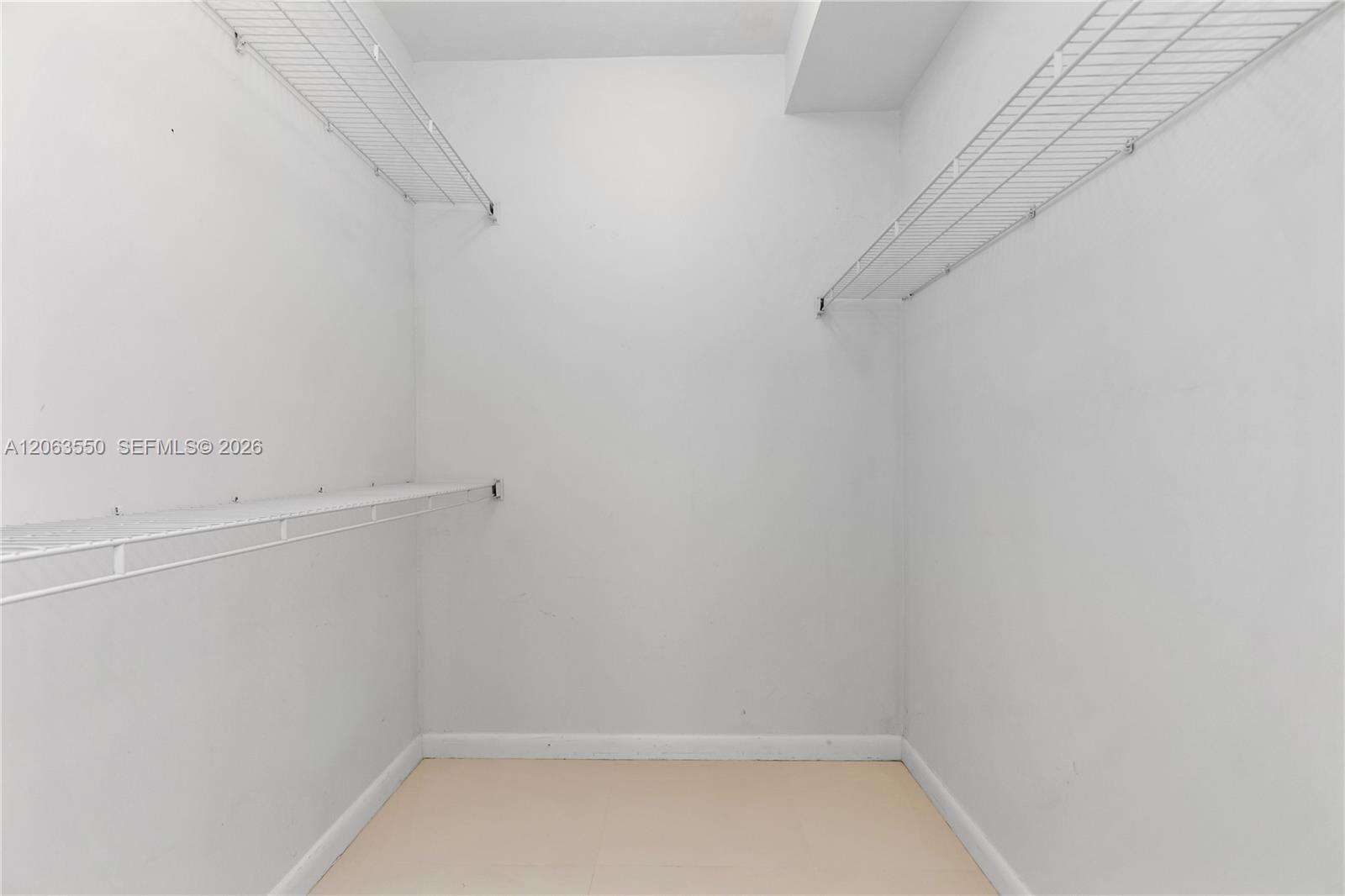 Porto Bellagio | Unit #1712 Unit #1712 | Picture 10
