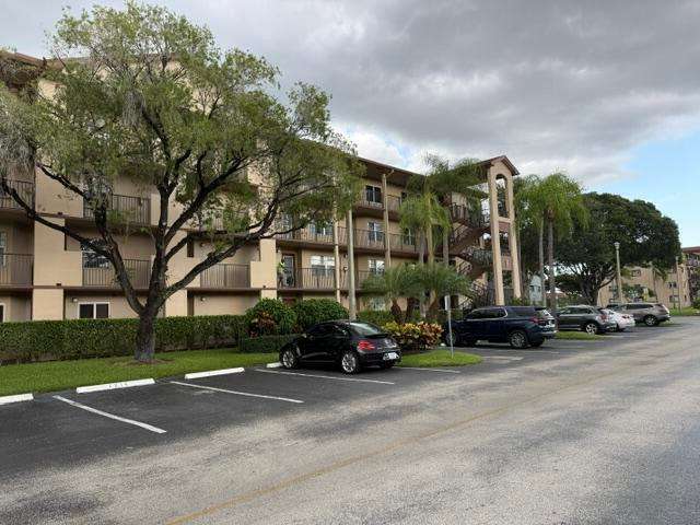 Ivanhoe East At Century Village Condominium Iii | Unit #212F Unit #212F | Picture 2