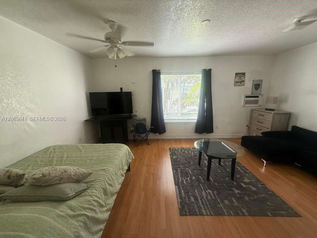 Euclid | Unit #206 Unit #206 | Picture 3