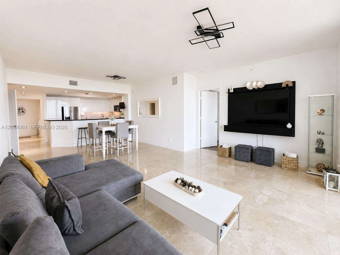 One Fifty One At Biscayne | Unit #1501 Unit #1501 | Picture 11