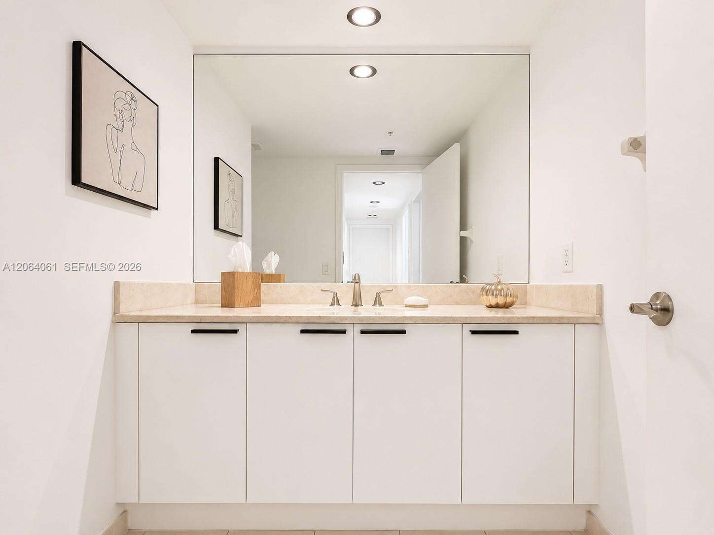 One Fifty One At Biscayne | Unit #1501 Unit #1501 | Picture 5