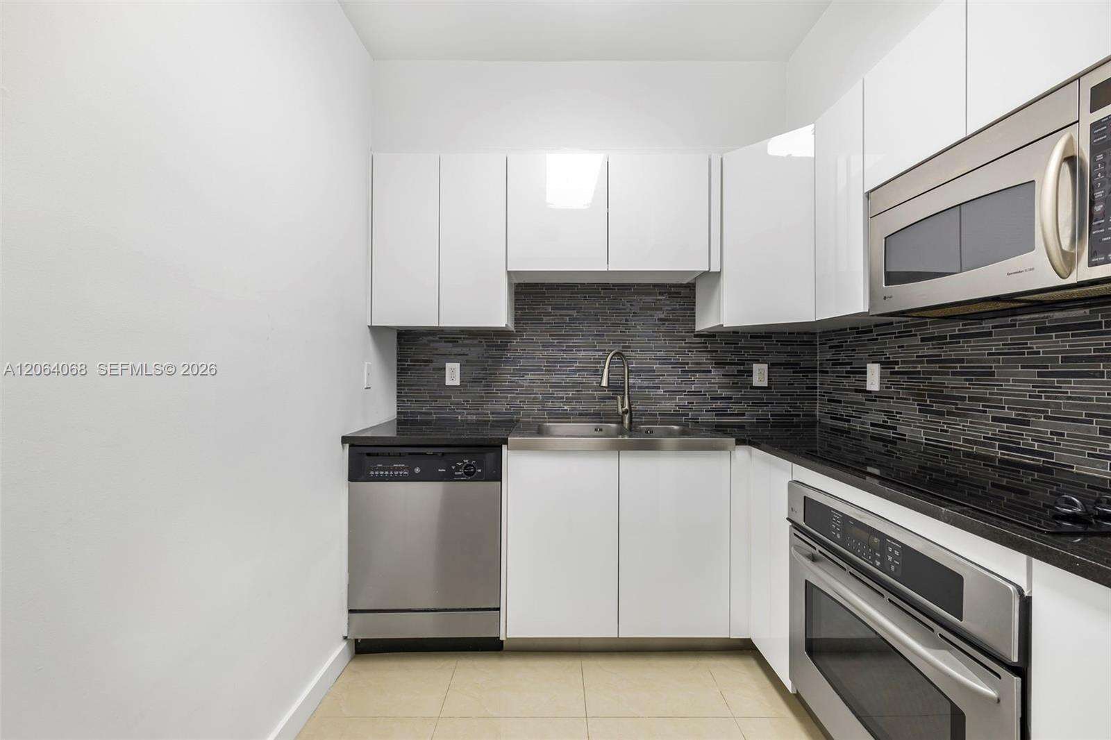 Akoya | Unit #805 Unit #805 | Picture 17