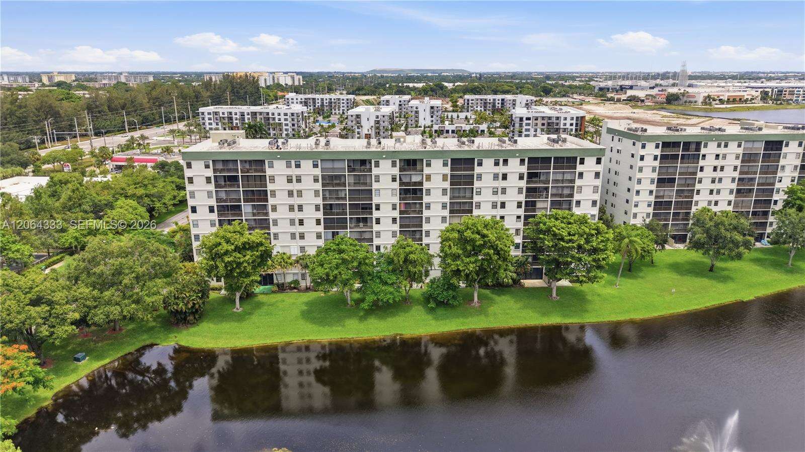 Cypress Bend Condominium Vii | Unit #505 Unit #505 | Picture 23