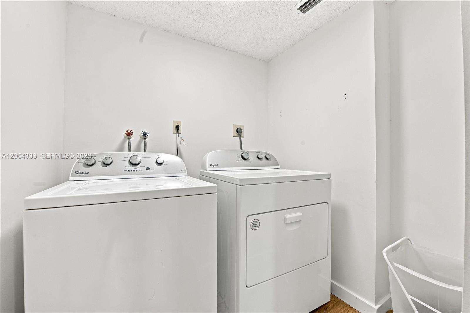 Cypress Bend Condominium Vii | Unit #505 Unit #505 | Picture 25