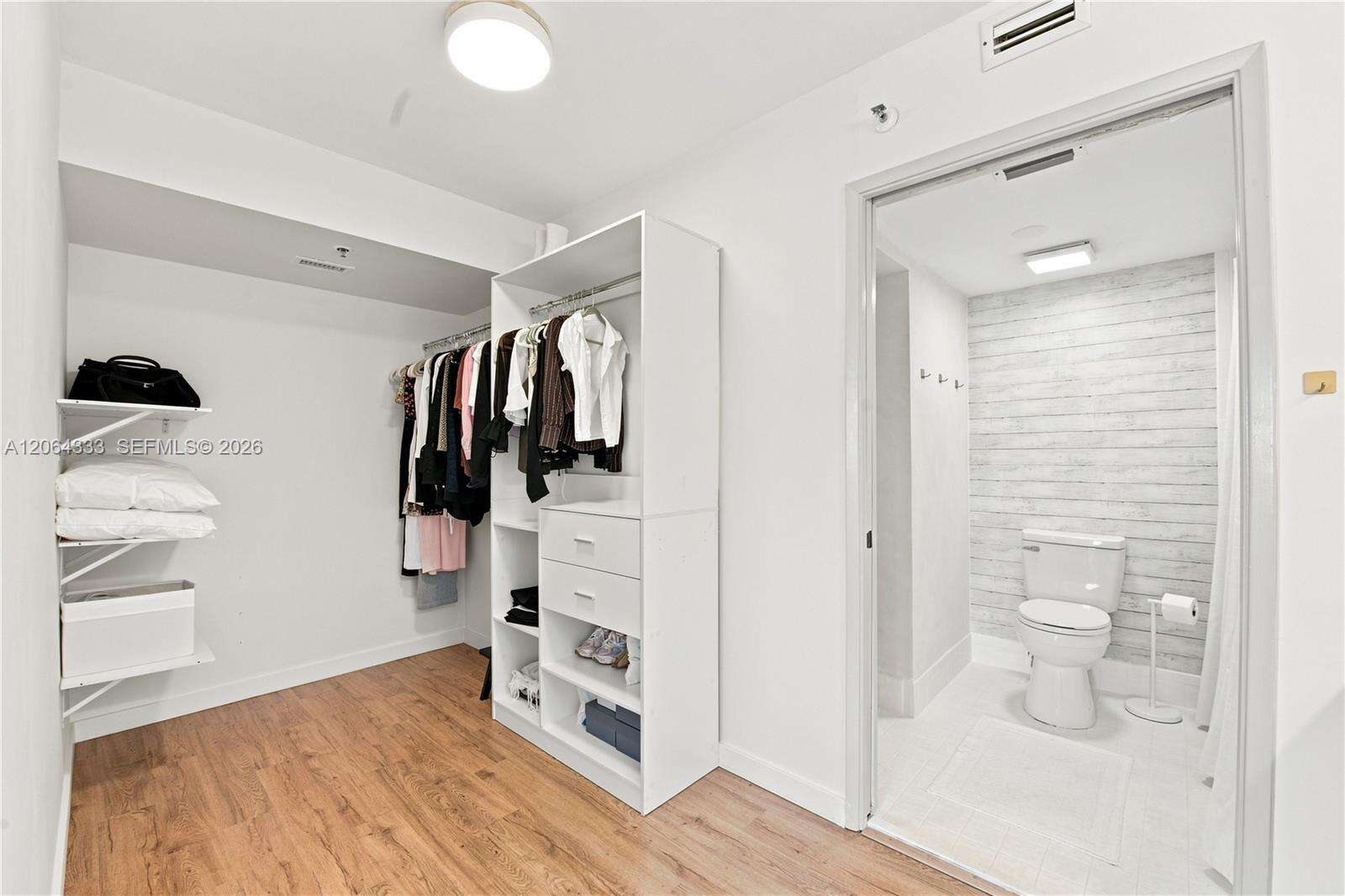 Cypress Bend Condominium Vii | Unit #505 Unit #505 | Picture 6