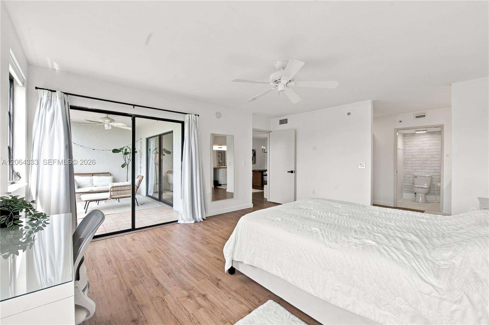 Cypress Bend Condominium Vii | Unit #505 Unit #505 | Picture 10