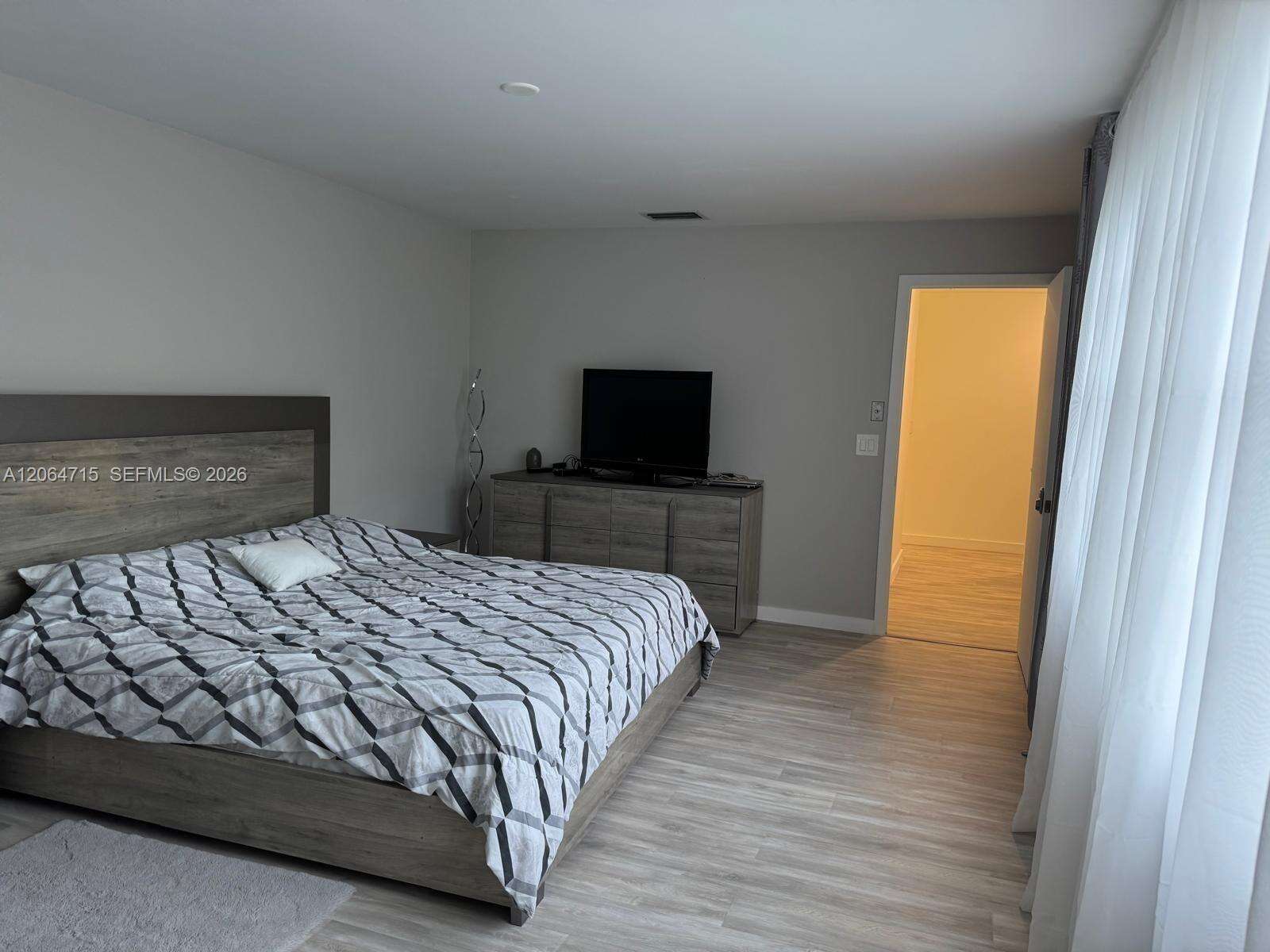 Embassy Lakes | N/A N/A | Picture 14