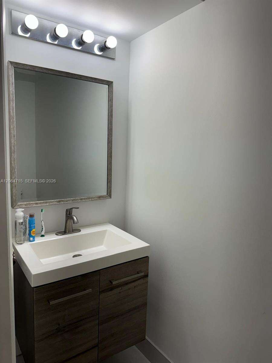 Embassy Lakes | N/A N/A | Picture 24