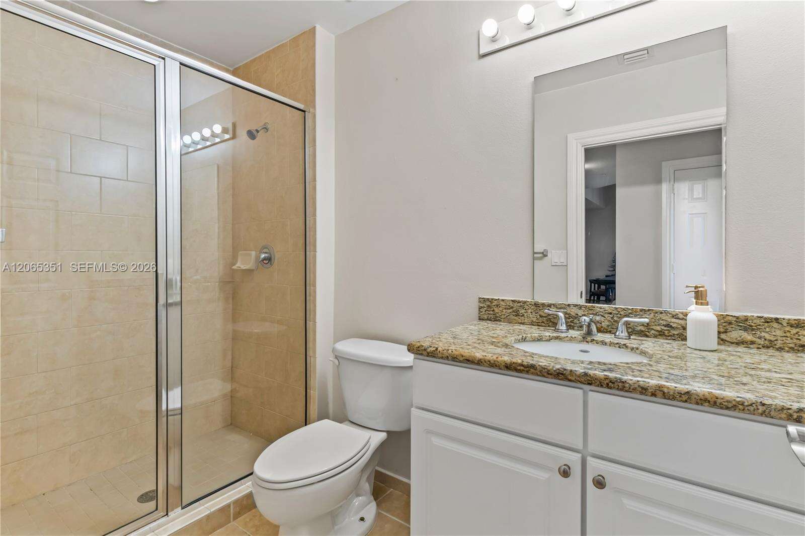 Alaqua | Unit #707 Unit #707 | Picture 20
