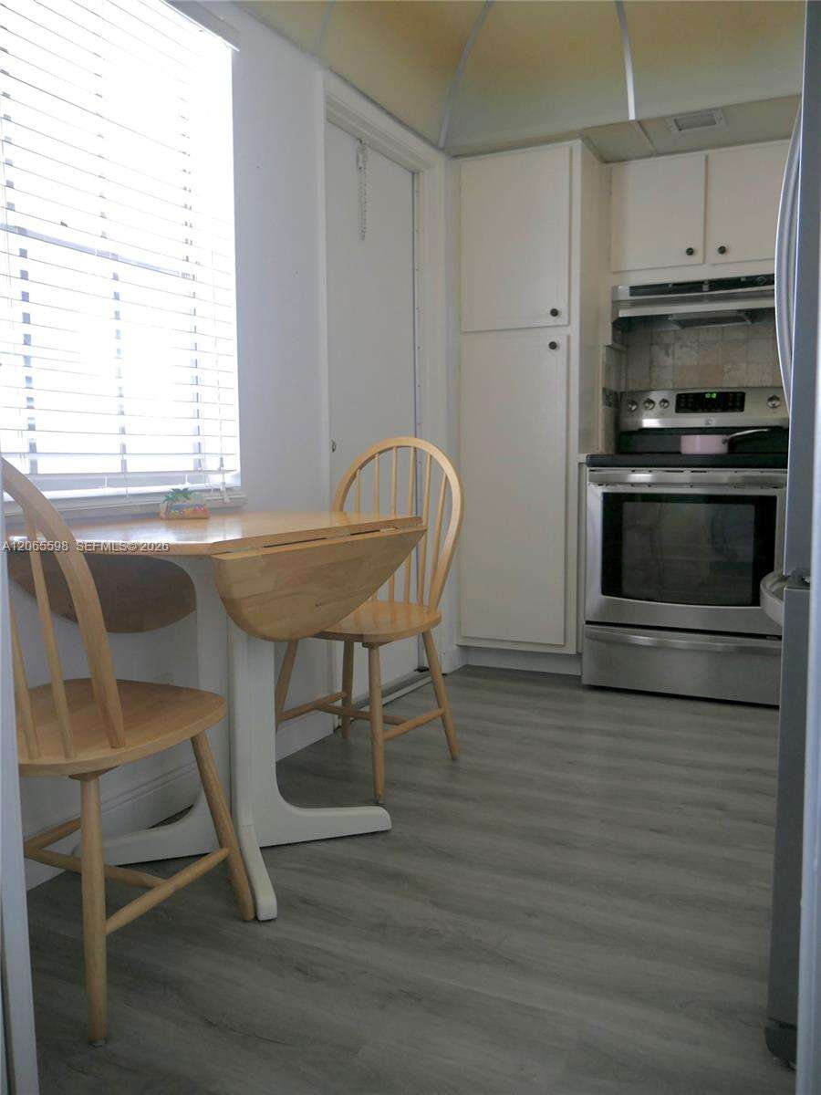 No 18 Palm Aire Country Club Apts | Unit #508 Unit #508 | Picture 16