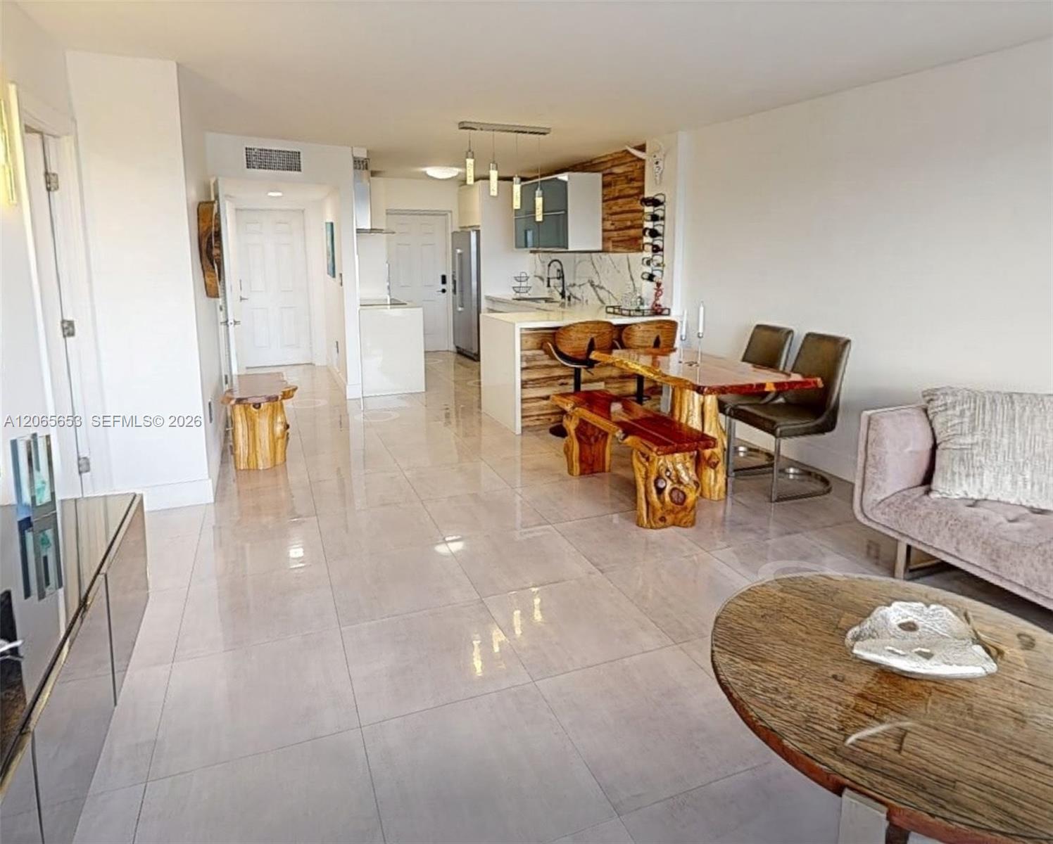 Andor Plaza | Unit #5C Unit #5C | Picture 6