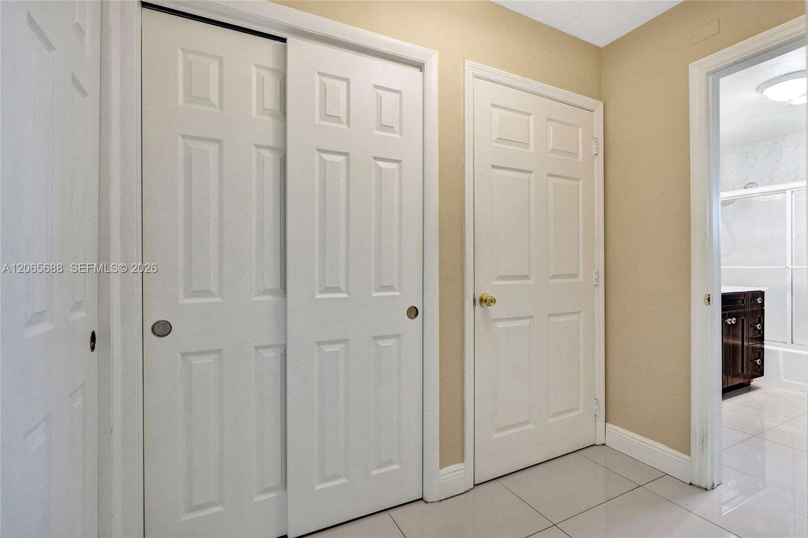 First Gulfstream Garden Apts | Unit #501C Unit #501C | Picture 22