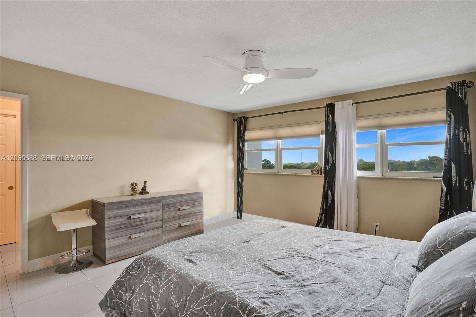 First Gulfstream Garden Apts | Unit #501C Unit #501C | Picture 24