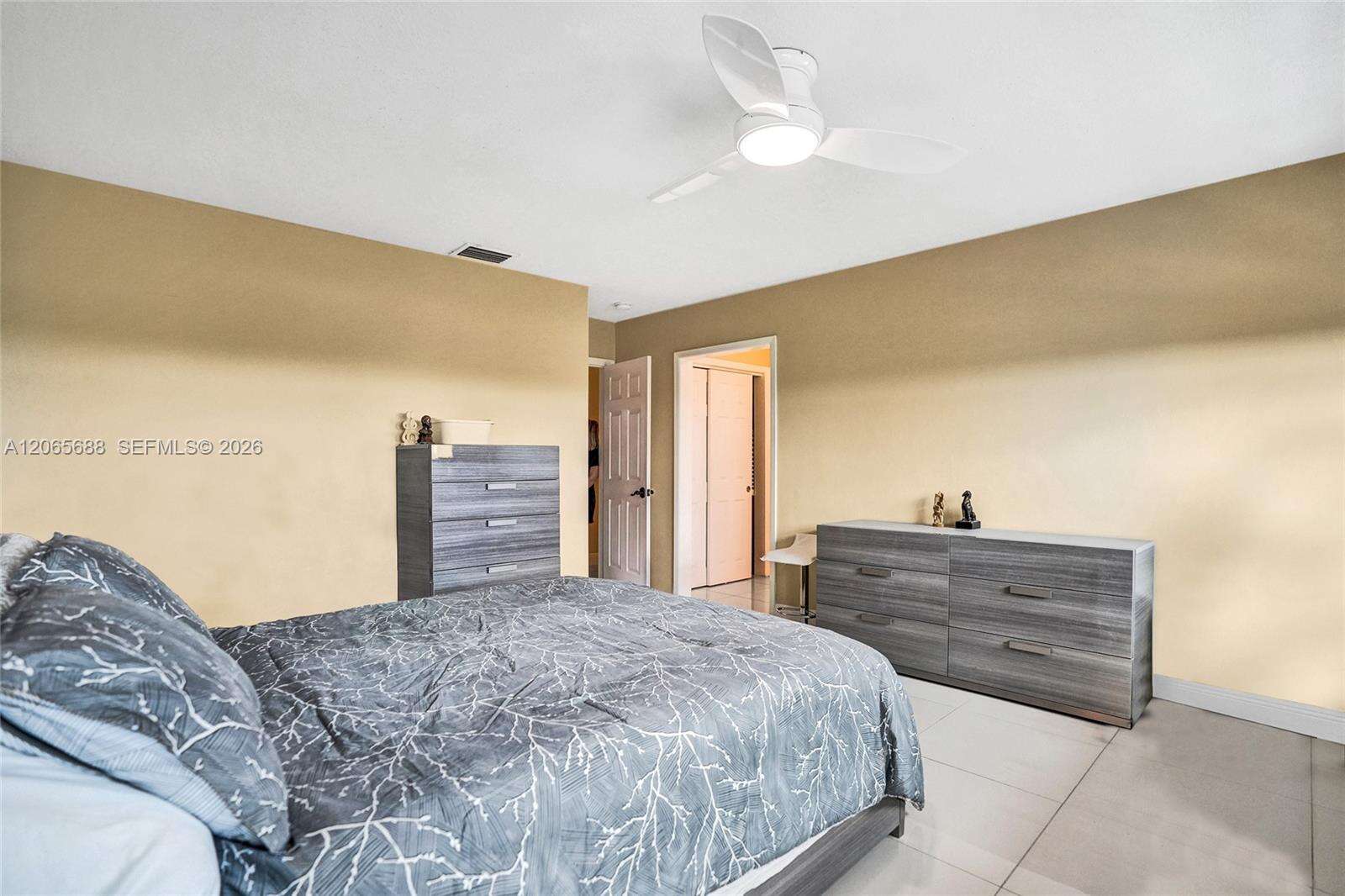 First Gulfstream Garden Apts | Unit #501C Unit #501C | Picture 26