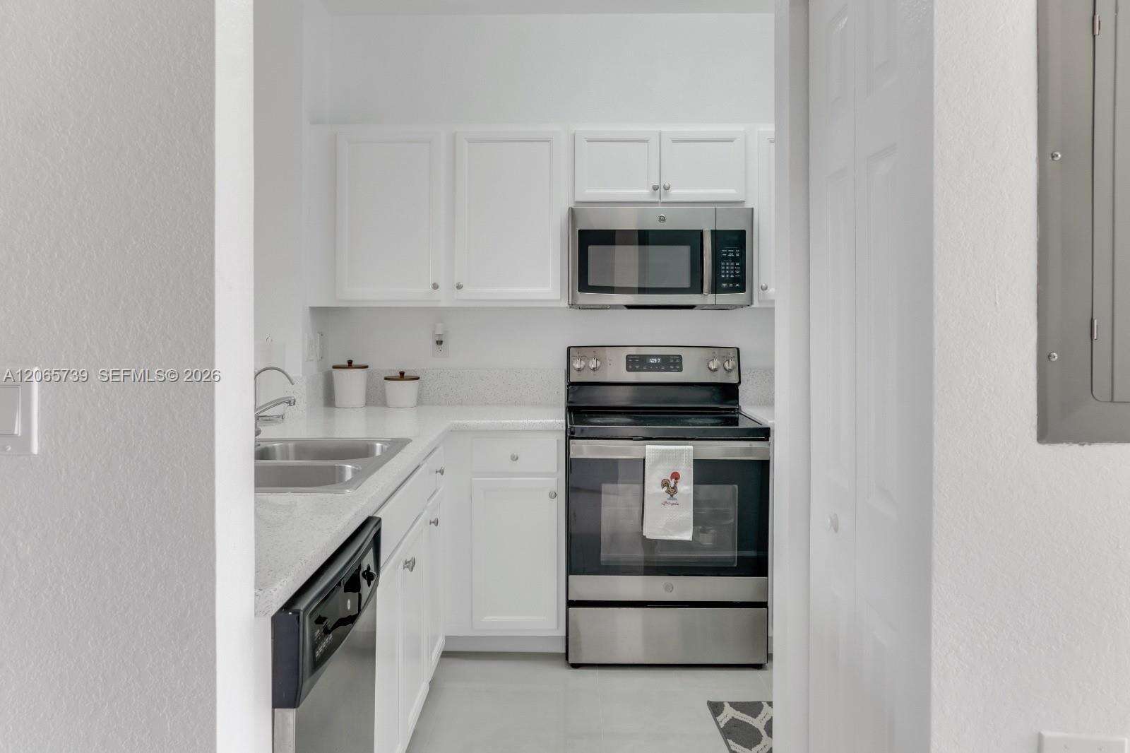 Fiji Condo No 1 | Unit #7 Unit #7 | Picture 13