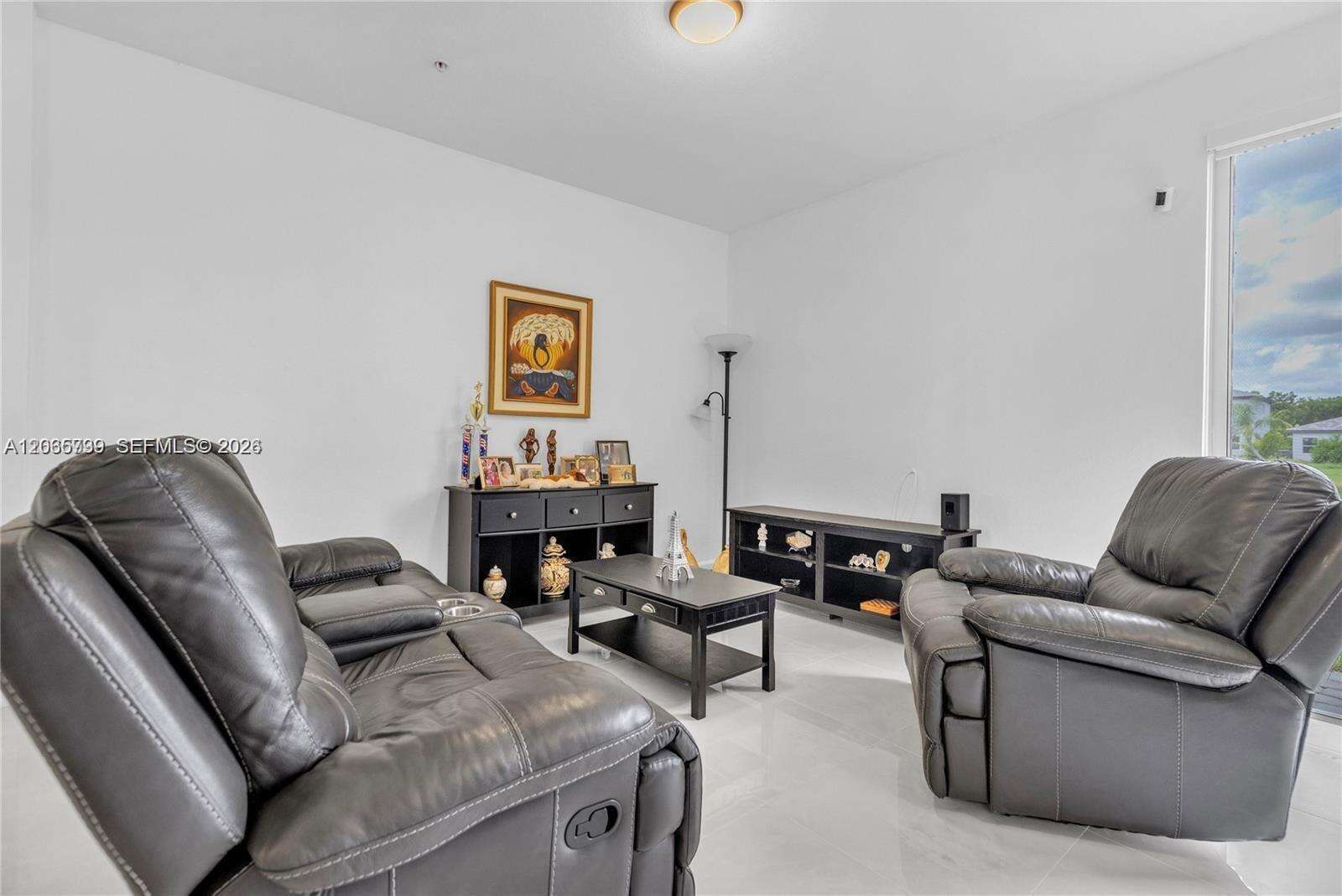 Fiji Condo No 1 | Unit #7 Unit #7 | Picture 6