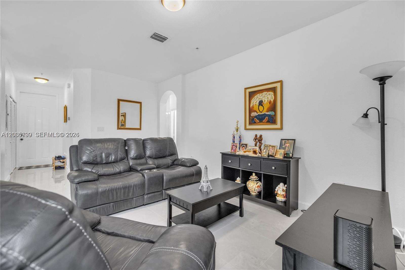 Fiji Condo No 1 | Unit #7 Unit #7 | Picture 7