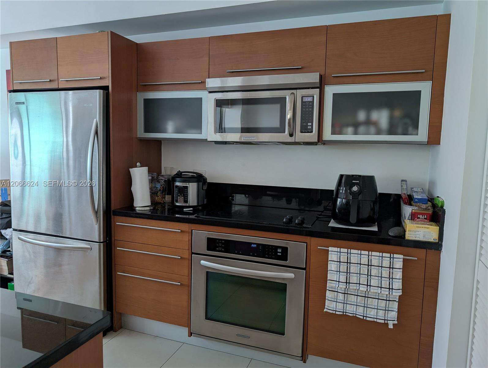 Vizcayne North | Unit #808 Unit #808 | Picture 2