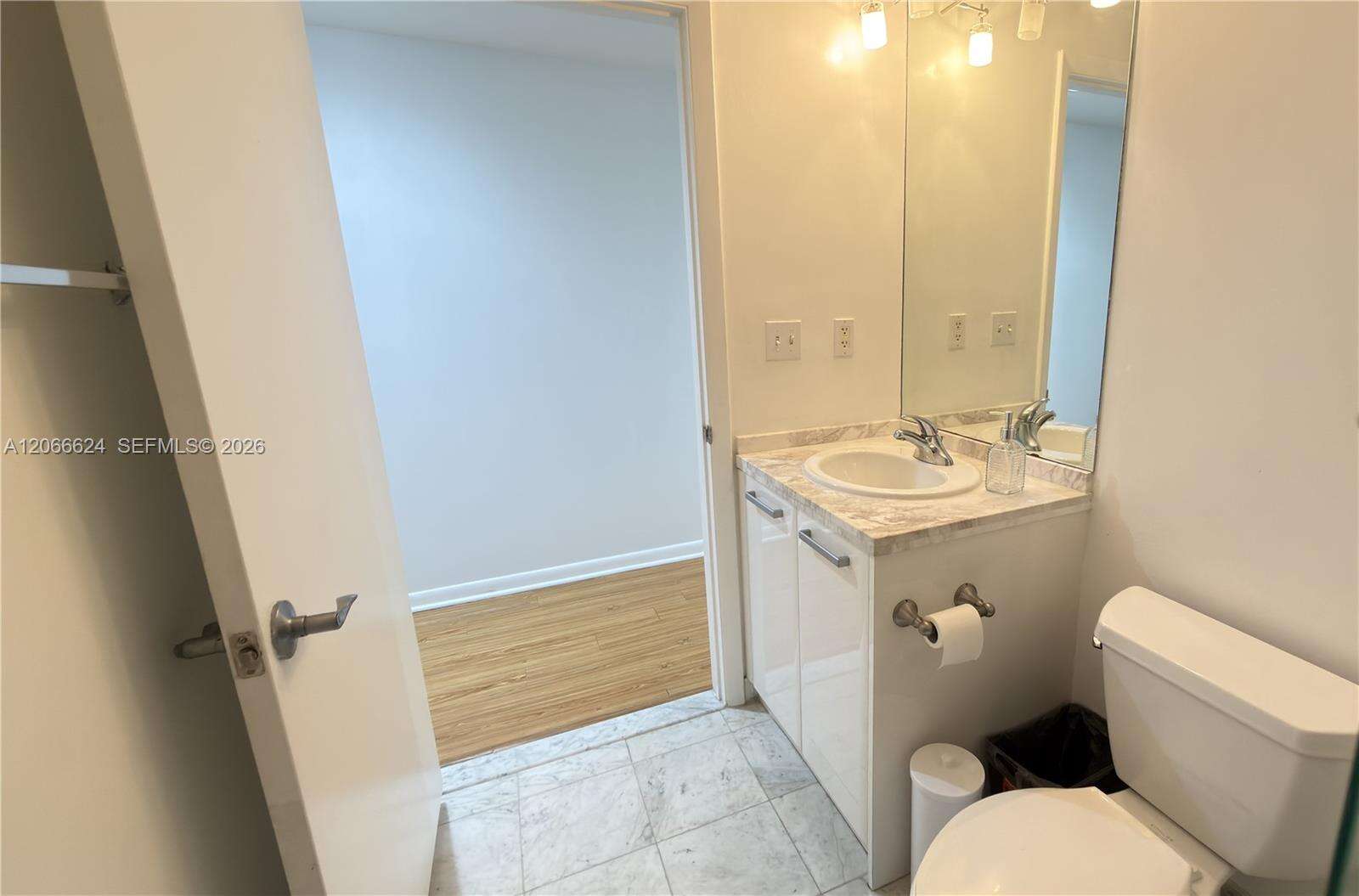 Vizcayne North | Unit #808 Unit #808 | Picture 15