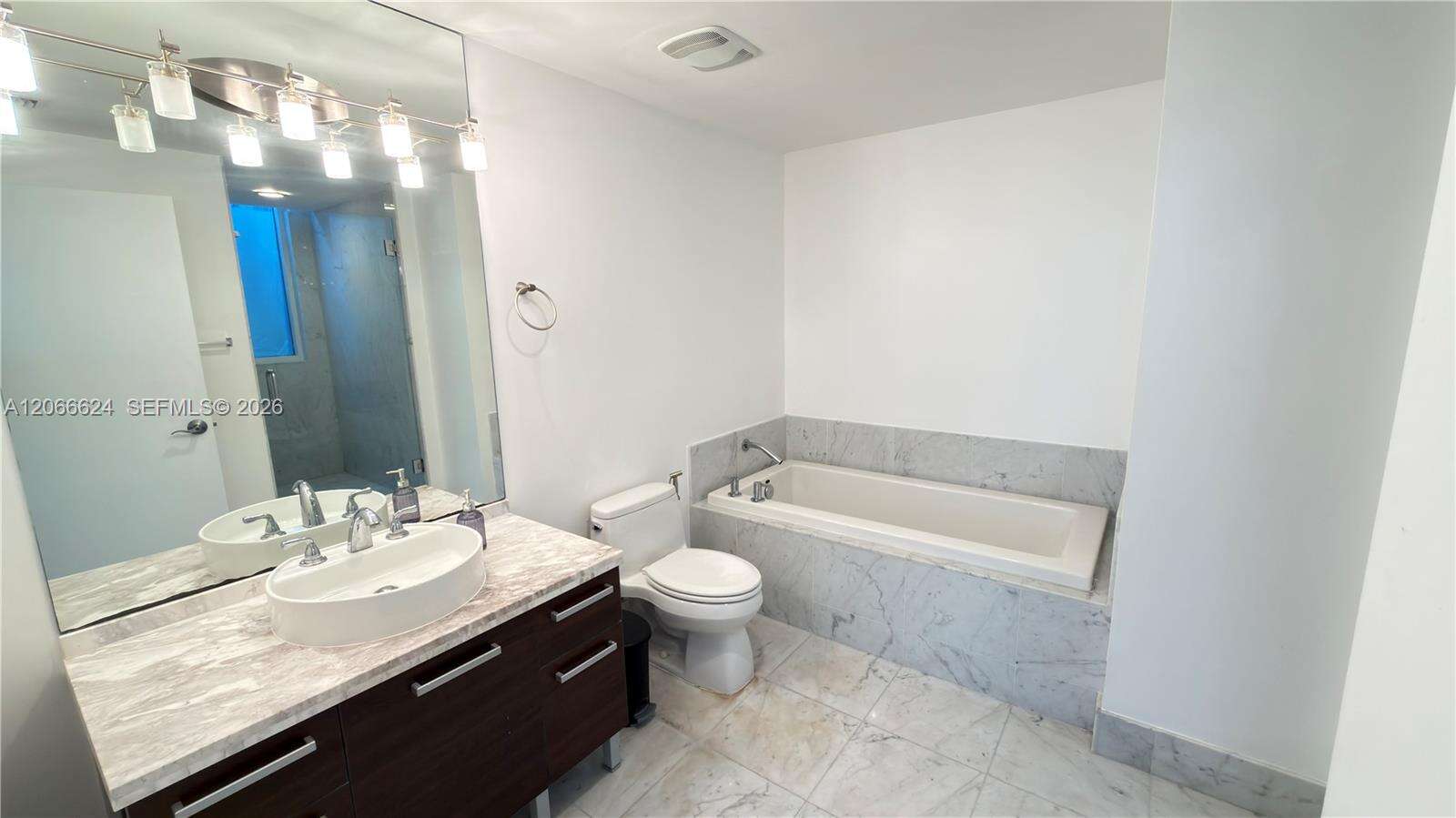 Vizcayne North | Unit #808 Unit #808 | Picture 7