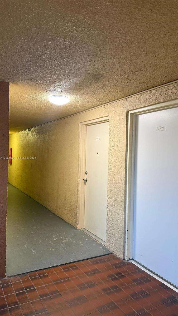 Lakeview Gardens At Miami Lakes | Unit #C3008 Unit #C3008 | Picture 3