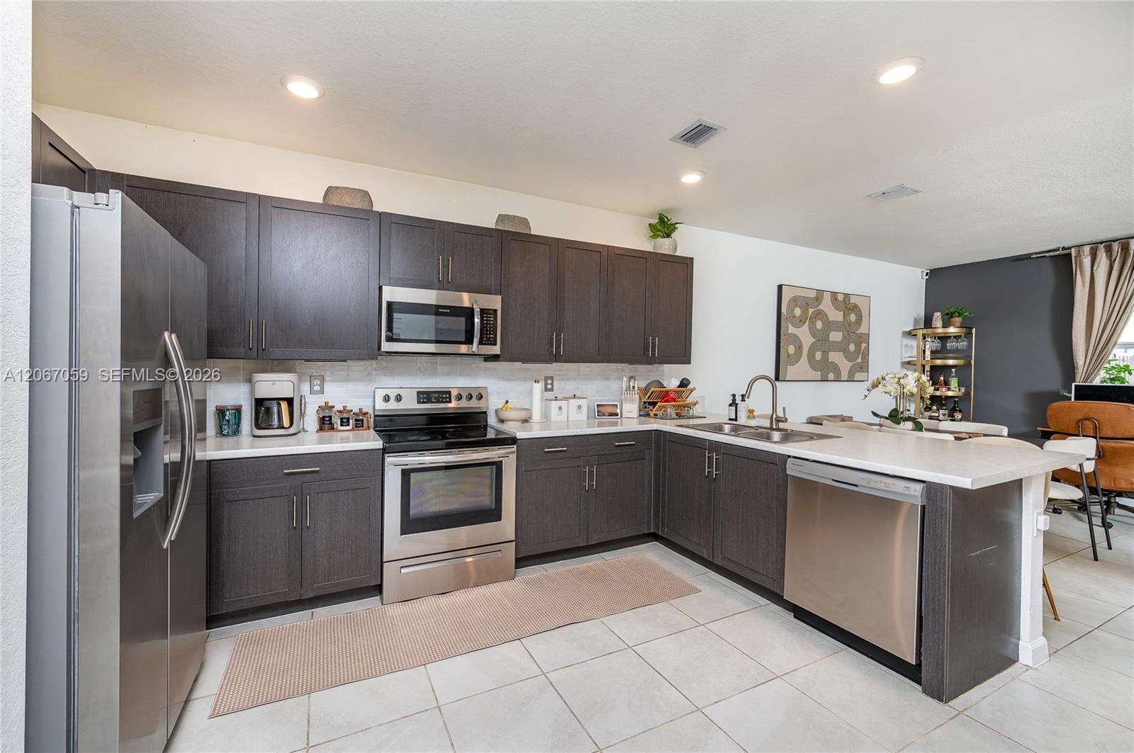 Keys Gate Residential | N/A N/A | Picture 4