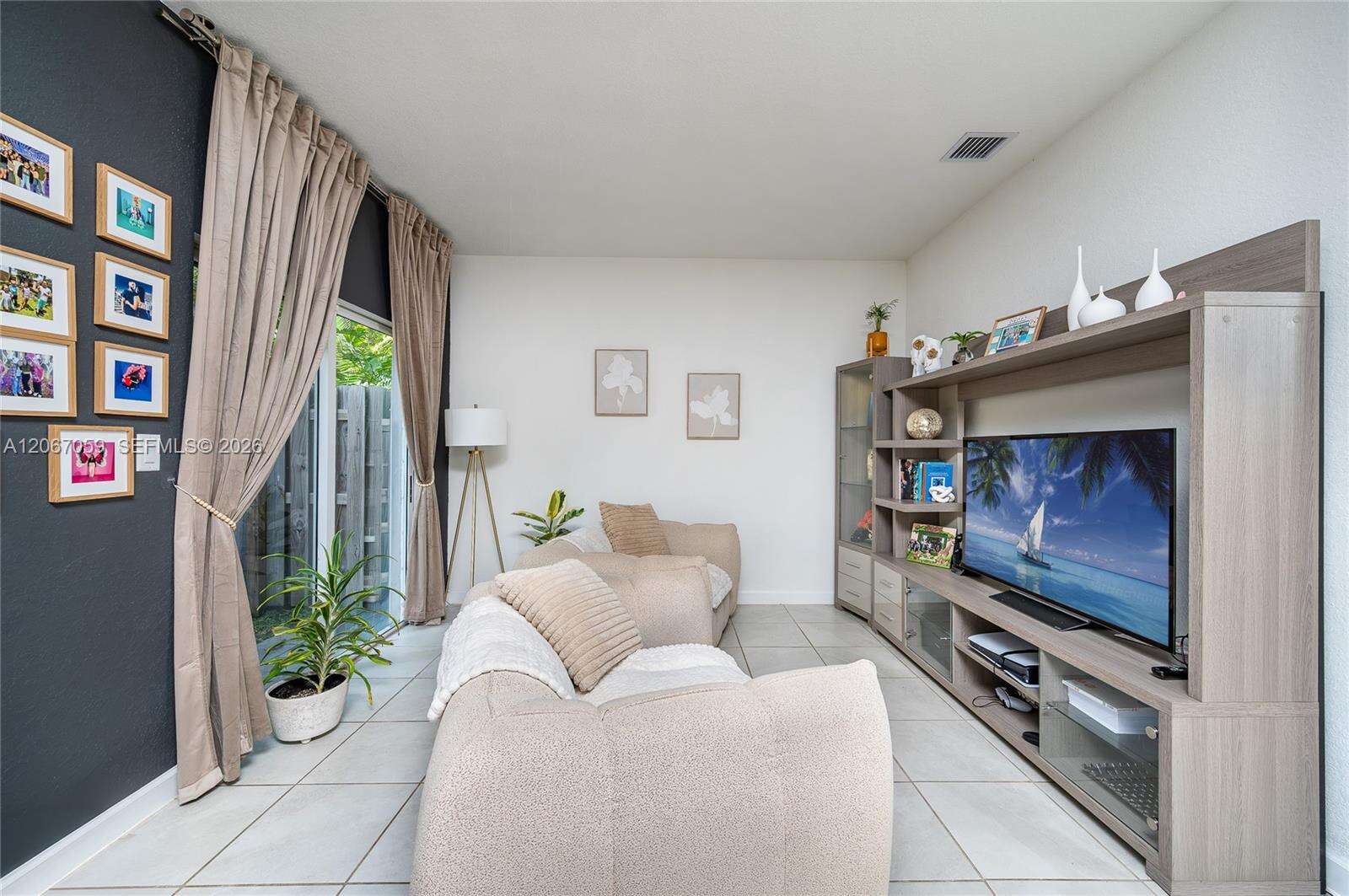 Keys Gate Residential | N/A N/A | Picture 8