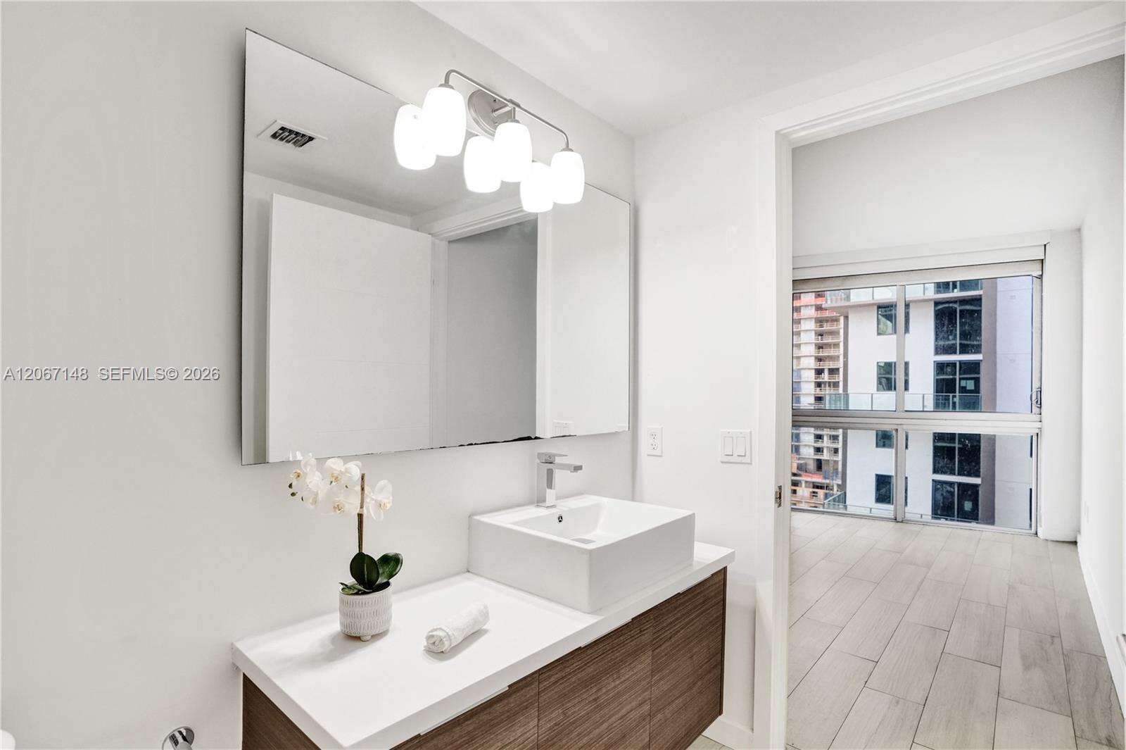 Brickell Ten | Unit #1708 Unit #1708 | Picture 14