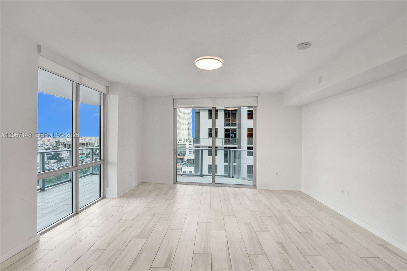 Brickell Ten | Unit #1708 Unit #1708 | Picture 39