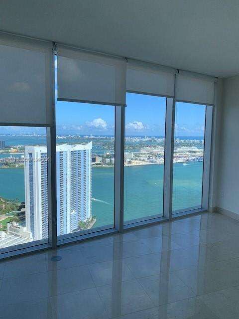 Iconbrickell Condo No 1 | Unit #4902 Unit #4902 | Picture 3
