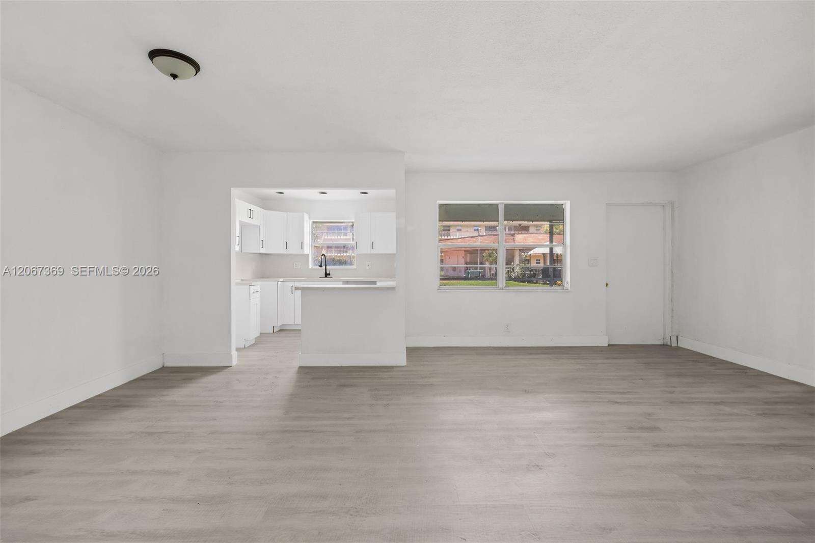 Beverly Hills Condo Number Eleven | Unit #T125 Unit #T125 | Picture 20