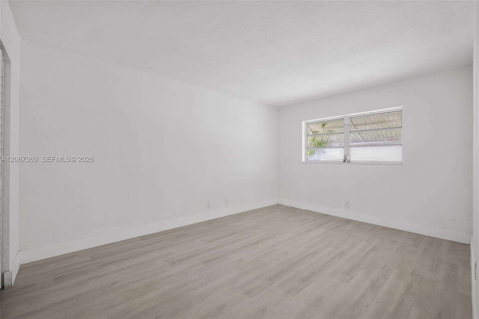 Beverly Hills Condo Number Eleven | Unit #T125 Unit #T125 | Picture 23