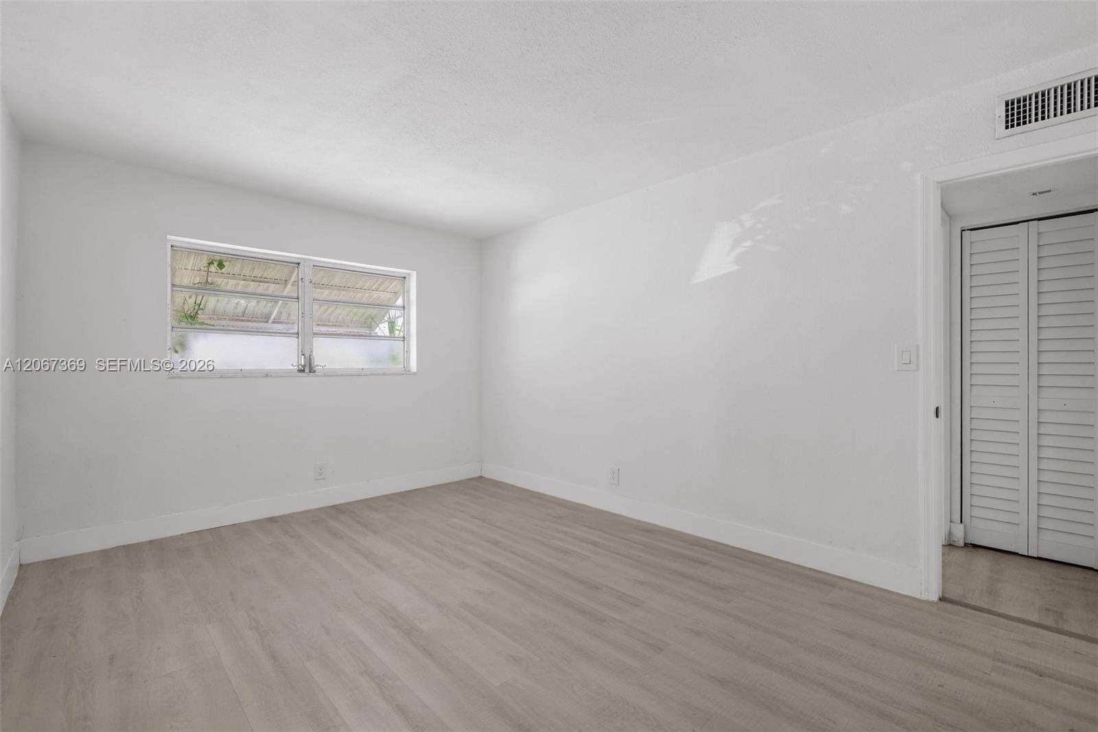 Beverly Hills Condo Number Eleven | Unit #T125 Unit #T125 | Picture 24