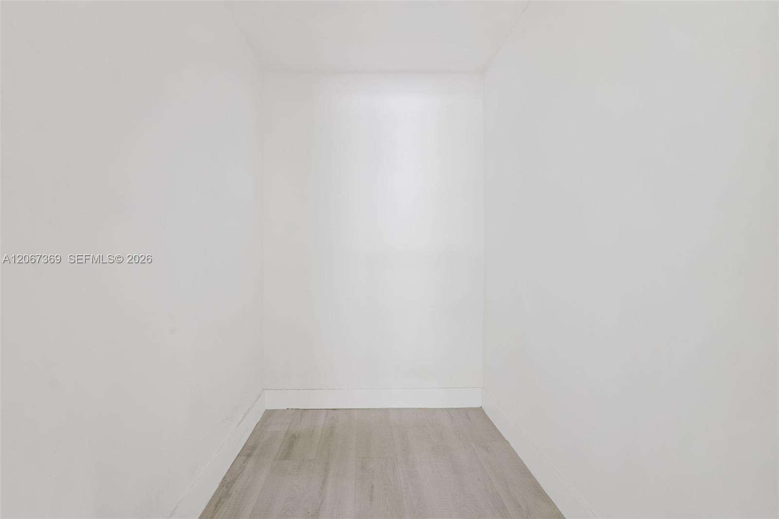 Beverly Hills Condo Number Eleven | Unit #T125 Unit #T125 | Picture 27