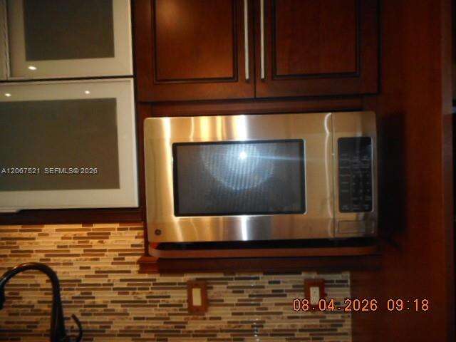 Coral Towers | Unit #802 Unit #802 | Picture 18