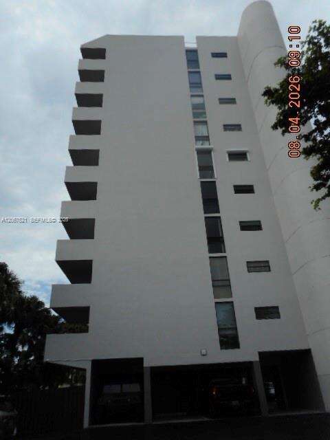 Coral Towers | Unit #802 Unit #802 | Picture 3