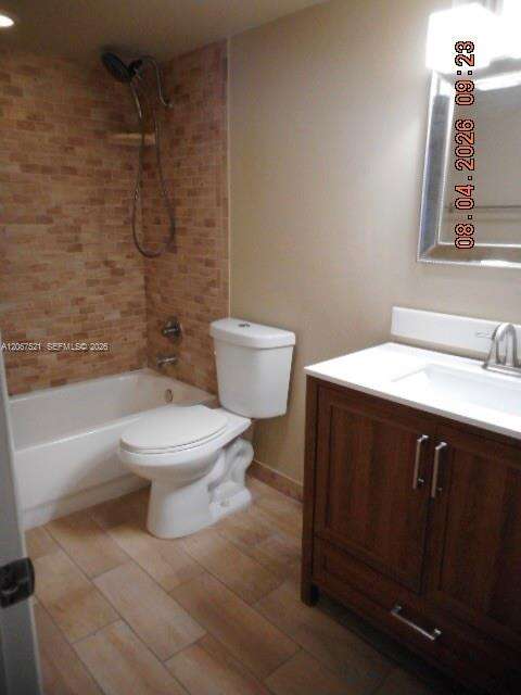 Coral Towers | Unit #802 Unit #802 | Picture 32