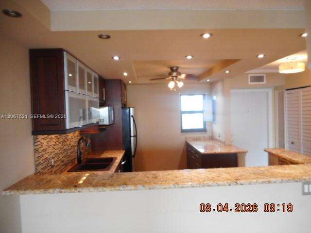 Coral Towers | Unit #802 Unit #802 | Picture 8