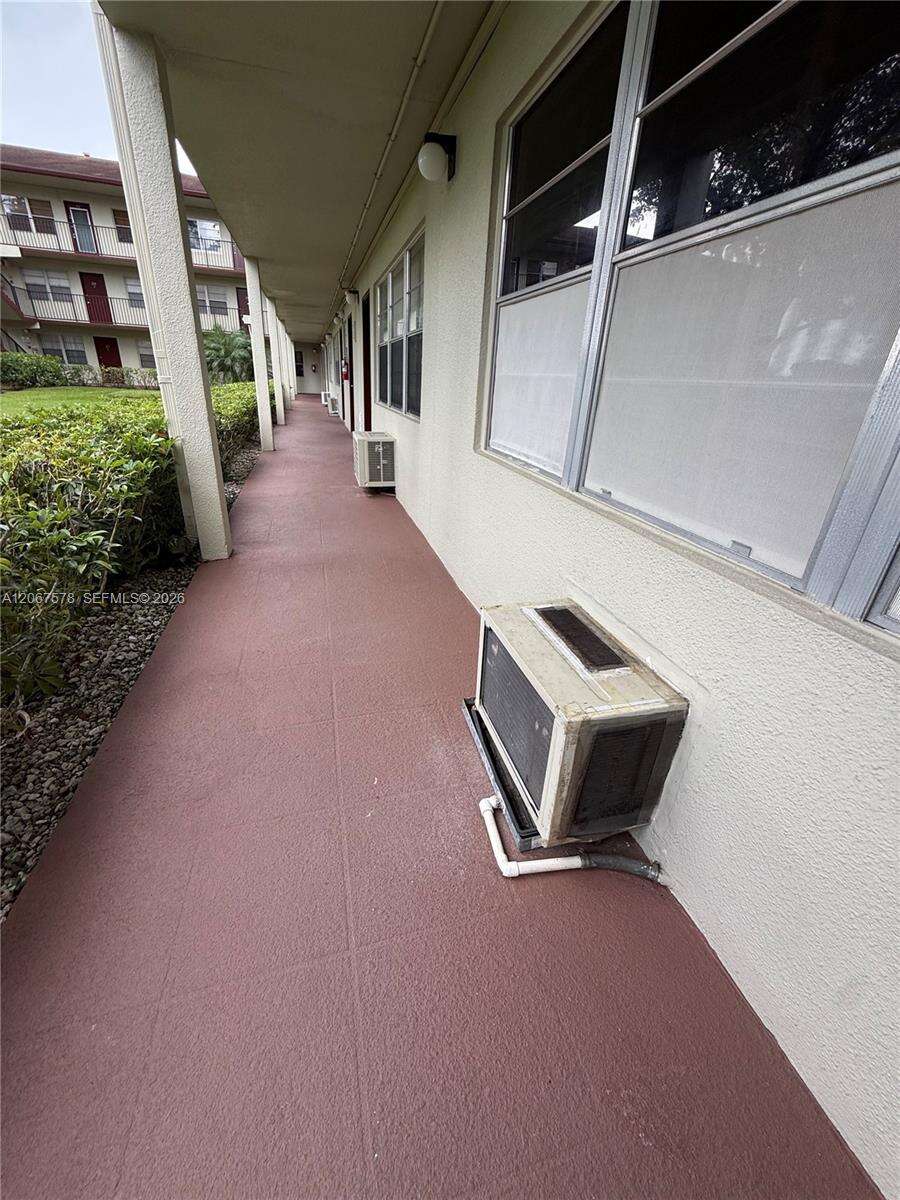 New Hampton At Century Village Condominium Iv | Unit #R109 Unit #R109 | Picture 11