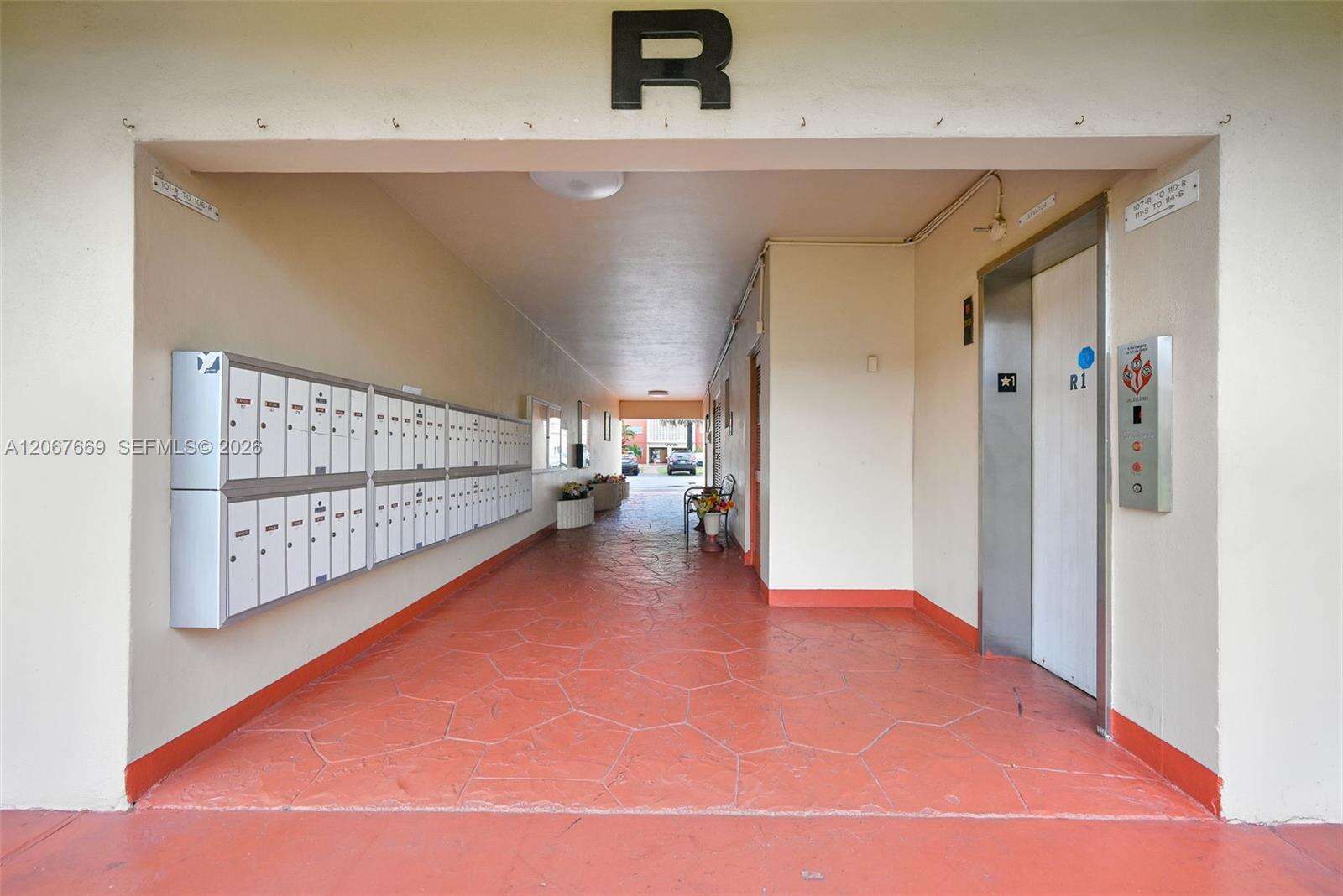 Beverly Hills Condo Number Eleven | Unit #R110 Unit #R110 | Picture 38