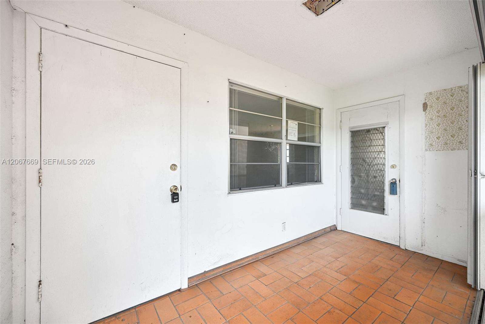 Beverly Hills Condo Number Eleven | Unit #R110 Unit #R110 | Picture 6