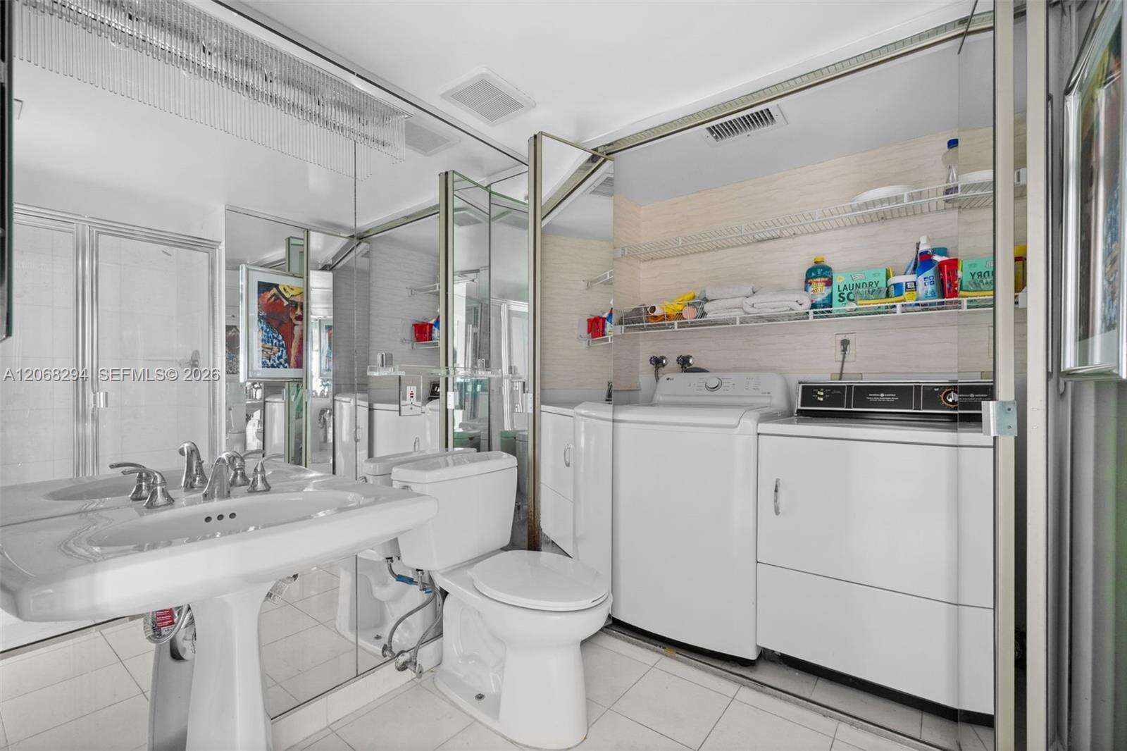 Mystic Pointe Condo No Three | Unit #807 Unit #807 | Picture 12