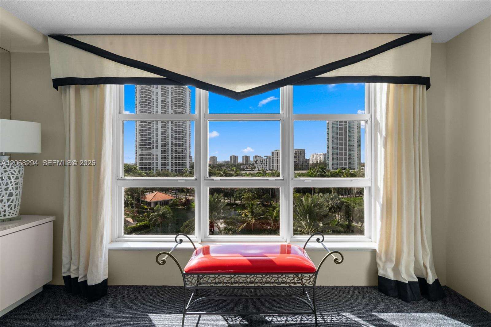 Mystic Pointe Condo No Three | Unit #807 Unit #807 | Picture 17