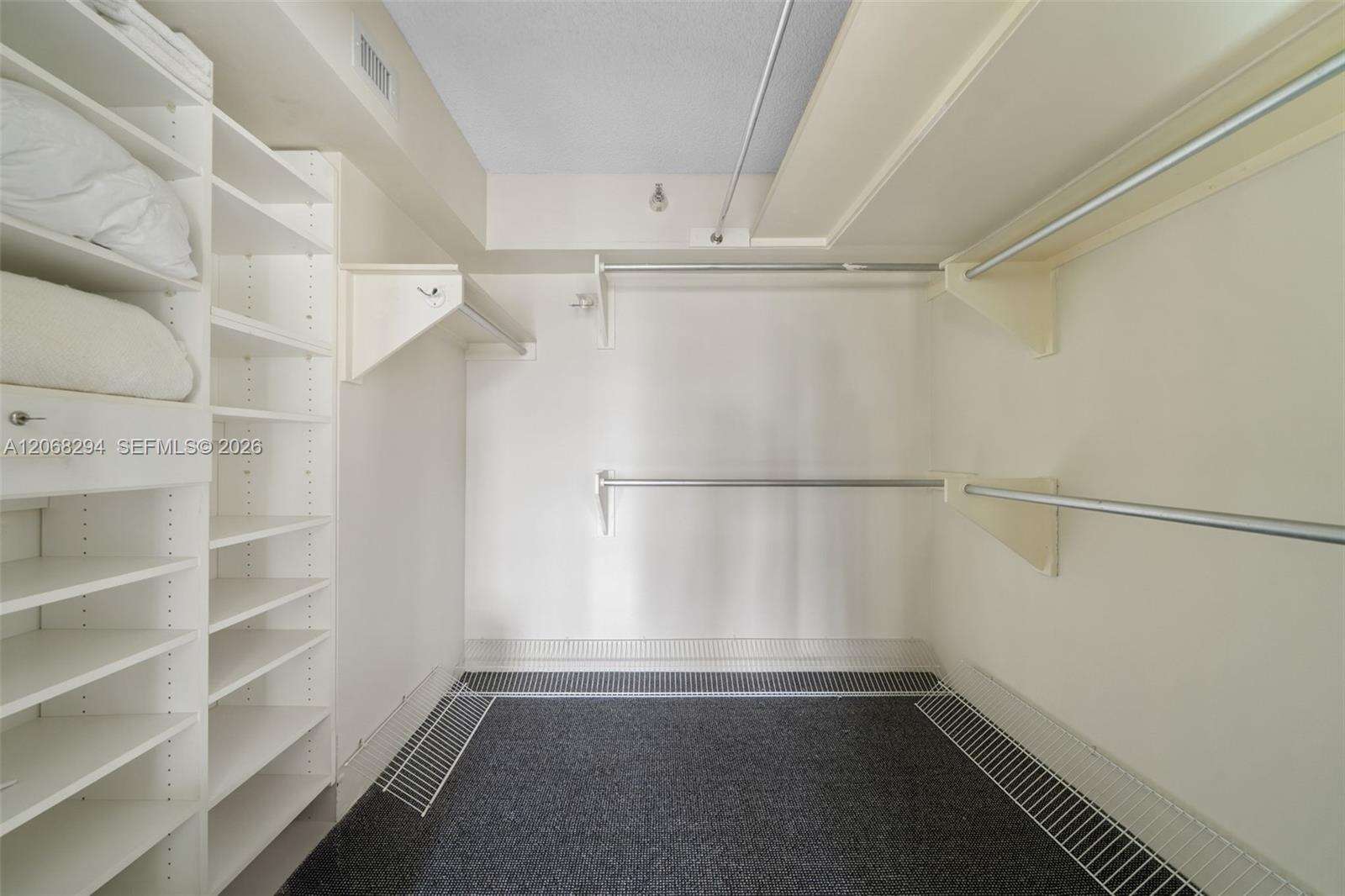 Mystic Pointe Condo No Three | Unit #807 Unit #807 | Picture 20