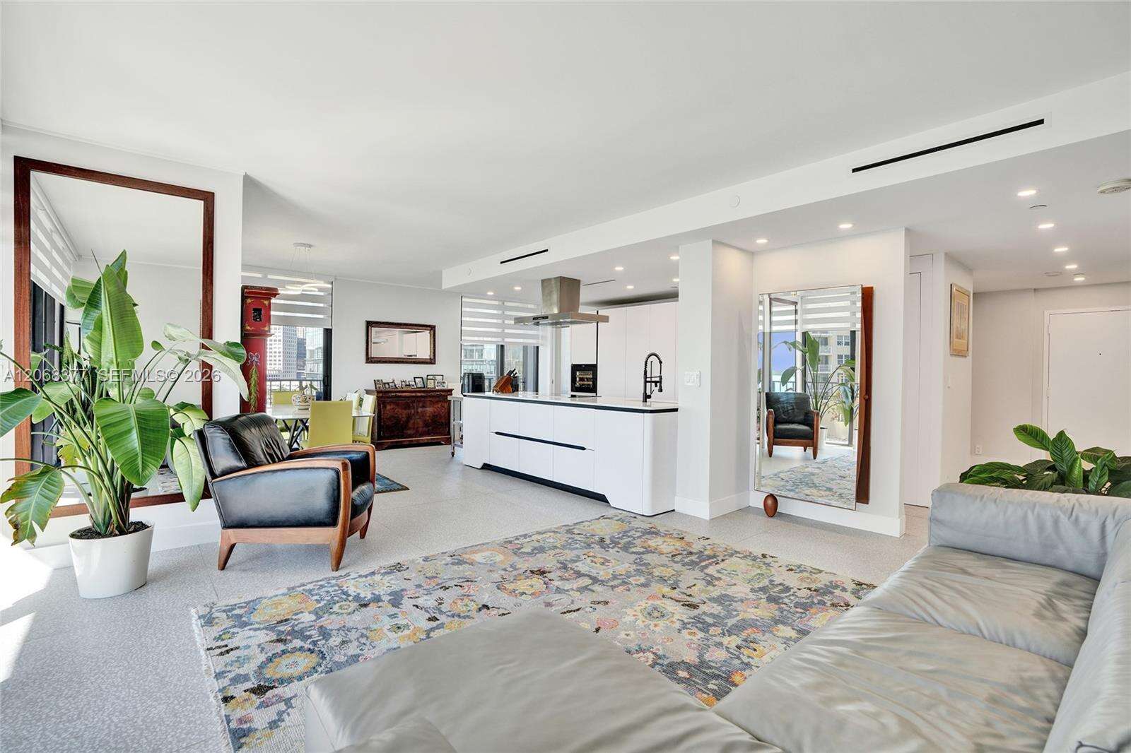 Brickell Key One | Unit #A1015 Unit #A1015 | Picture 2