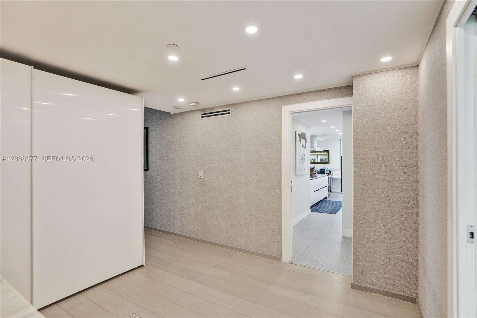 Brickell Key One | Unit #A1015 Unit #A1015 | Picture 13