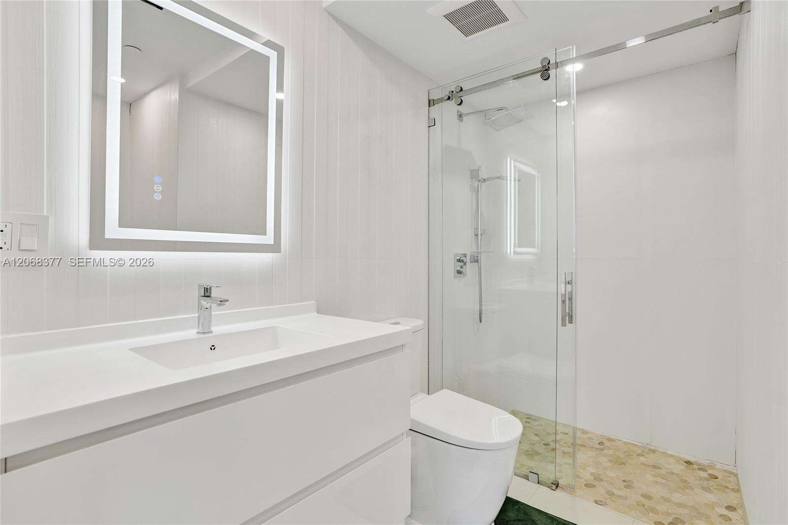 Brickell Key One | Unit #A1015 Unit #A1015 | Picture 21