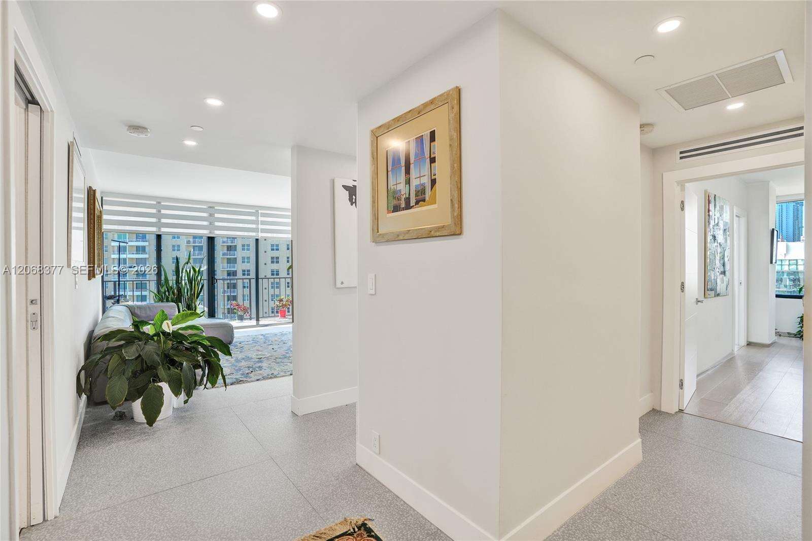 Brickell Key One | Unit #A1015 Unit #A1015 | Picture 22