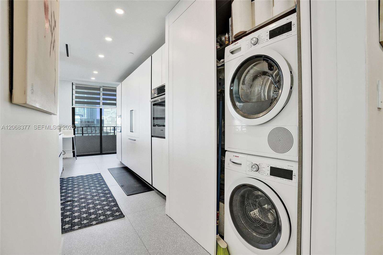 Brickell Key One | Unit #A1015 Unit #A1015 | Picture 24